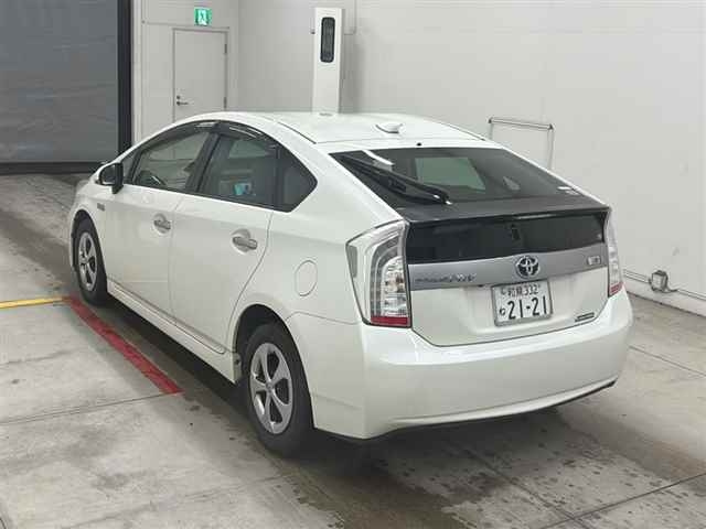 TOYOTA PRIUS PHV 2012