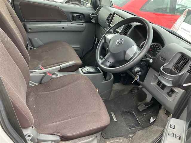 NISSAN CLIPPER RIO 2010