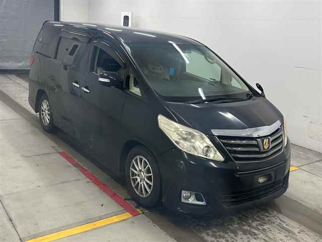 TOYOTA ALPHARD 2010