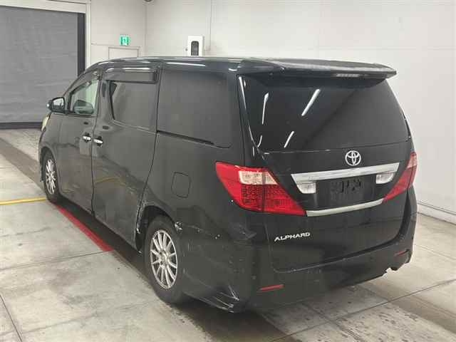 TOYOTA ALPHARD 2010