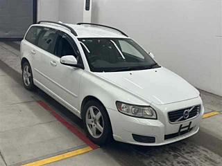 VOLVO V50 2011