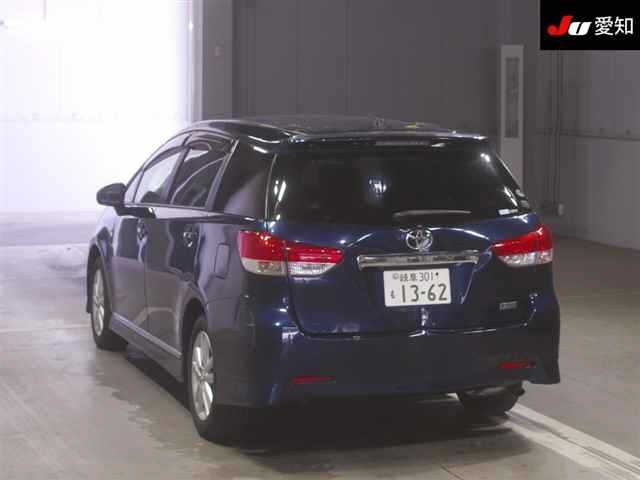 TOYOTA WISH 2009