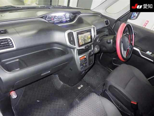 MITSUBISHI DELICA D2 2016