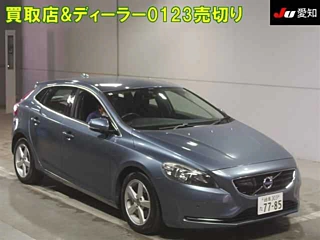 VOLVO V40 2013