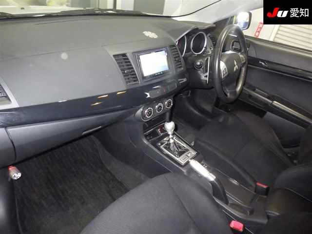 MITSUBISHI GALANT FORTIS 2012