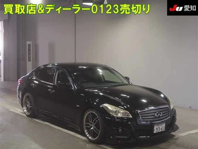 NISSAN FUGA 2009