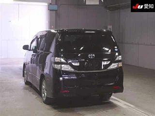 TOYOTA VELLFIRE 2010