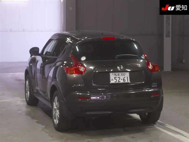NISSAN JUKE 2012