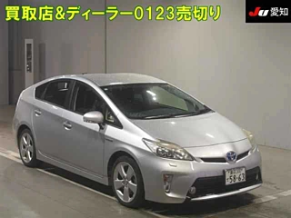 TOYOTA PRIUS 2012