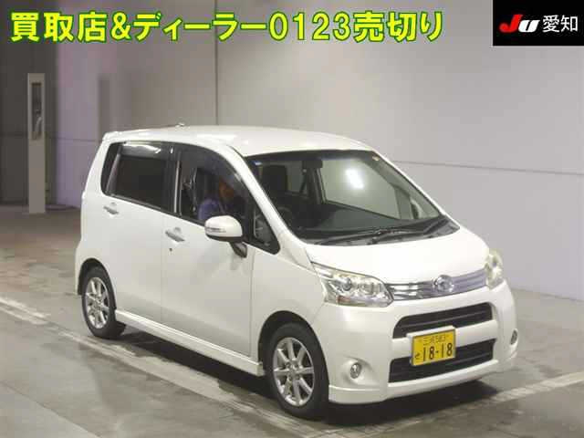 DAIHATSU MOVE 2011
