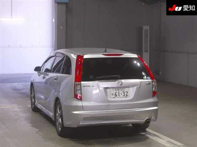 HONDA STREAM 2009