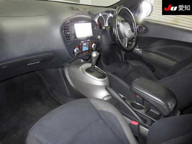 NISSAN JUKE 2010