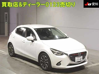 MAZDA DEMIO 2015