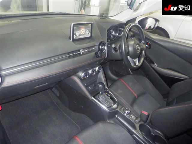 MAZDA DEMIO 2015