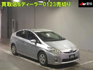 TOYOTA PRIUS 2010