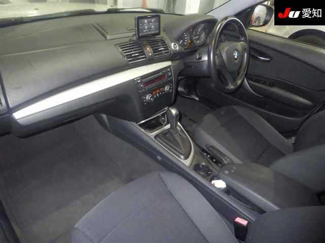 BMW 1 SERIES 2010