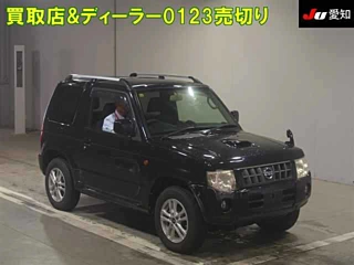 NISSAN KIX 2009