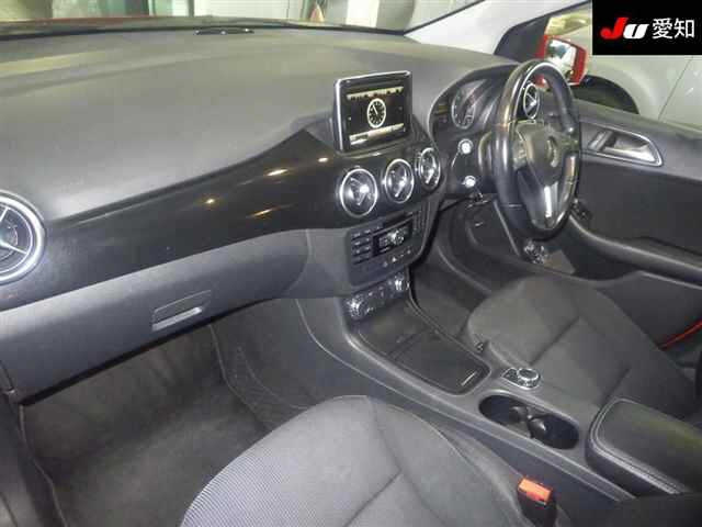 MERCEDES BENZ B CLASS 2013