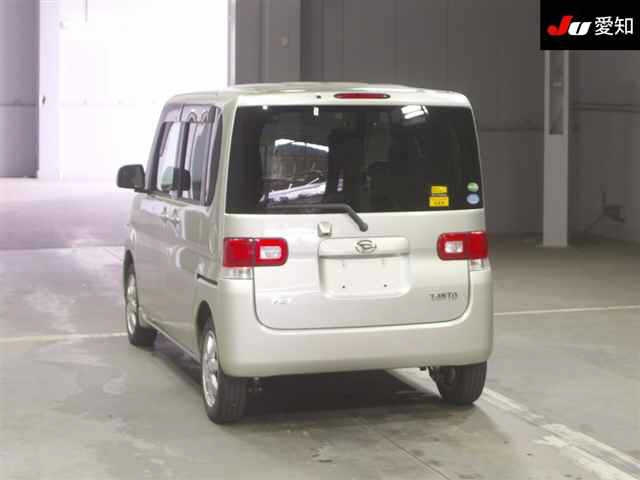 DAIHATSU TANTO 2012