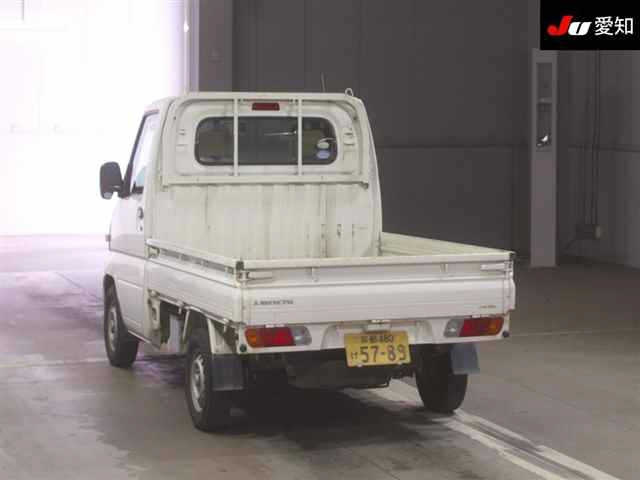 MITSUBISHI MINICAB TRUCK 2009