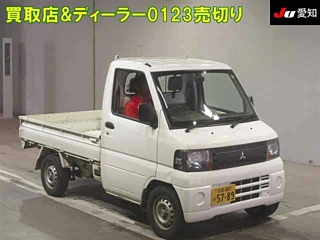 MITSUBISHI MINICAB TRUCK 2009