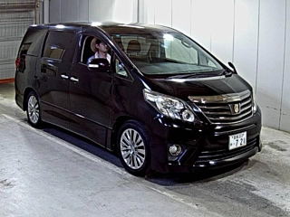 TOYOTA ALPHARD 2014