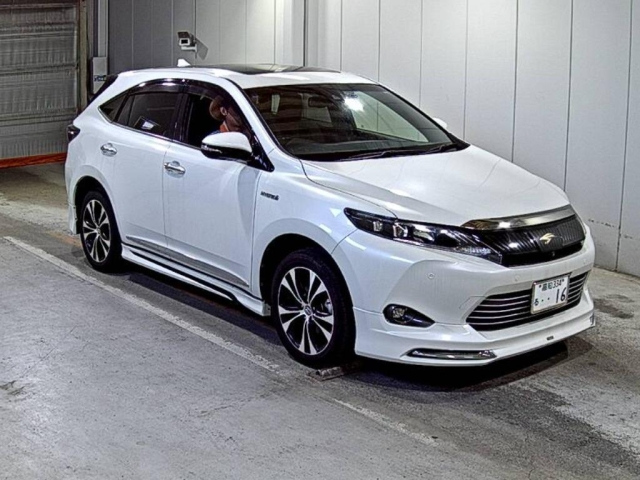 TOYOTA HARRIER 2015