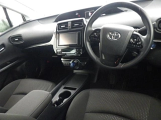 TOYOTA PRIUS 2019