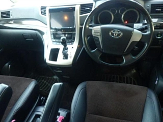 TOYOTA ALPHARD 2014