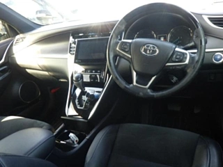 TOYOTA HARRIER 2015