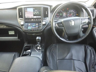 TOYOTA CROWN 2014