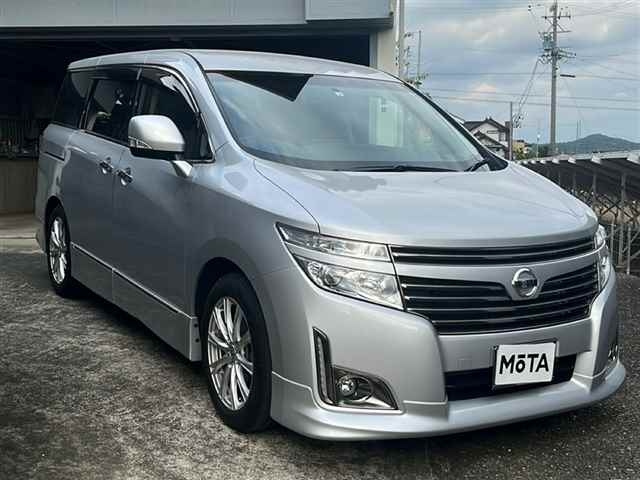 NISSAN ELGRAND 2013