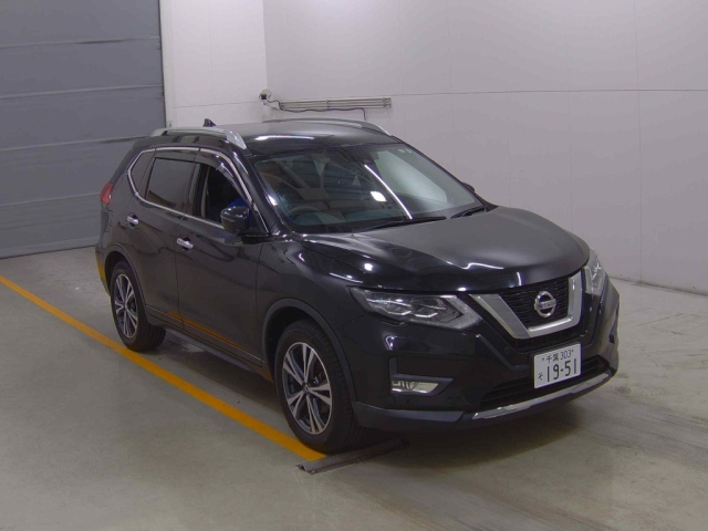 NISSAN X-TRAIL 2019