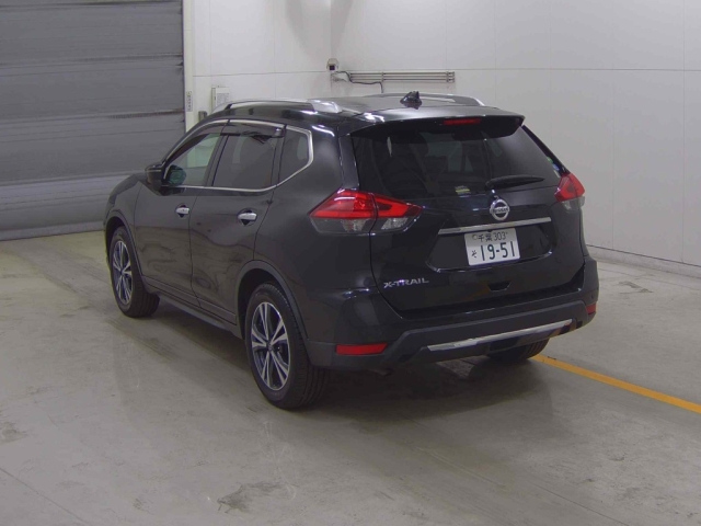 NISSAN X-TRAIL 2019