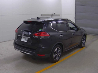 NISSAN X-TRAIL 2019