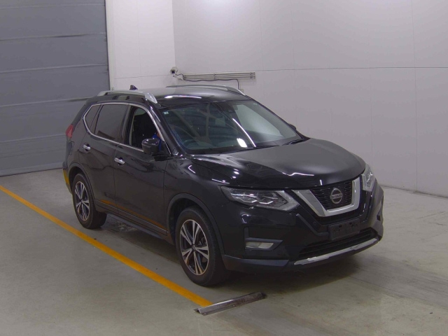 NISSAN SERENA 2023