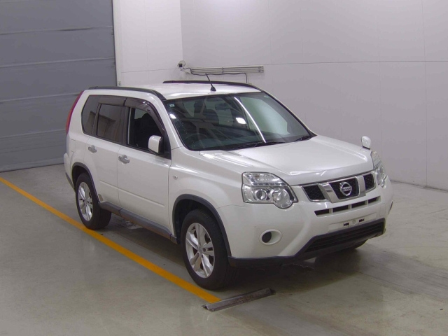NISSAN X-TRAIL 2011