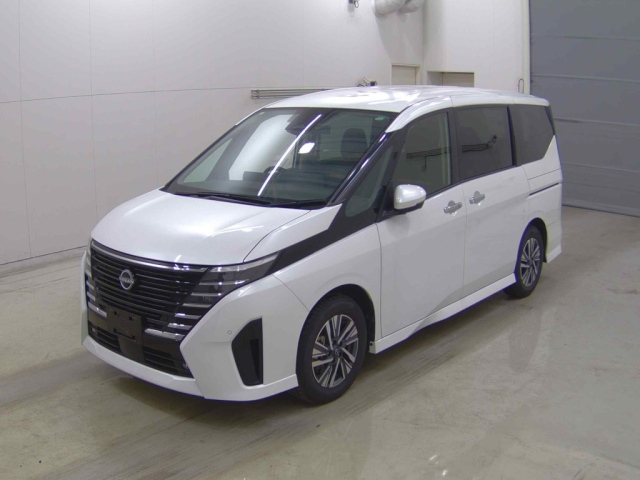 NISSAN SERENA 2023