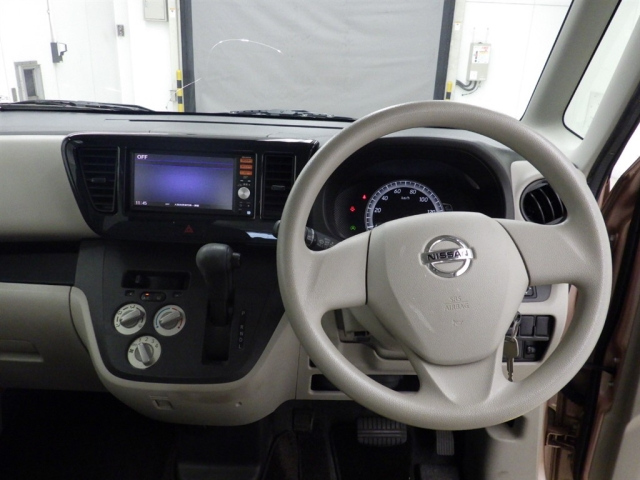 NISSAN DAYZ ROOX 2015