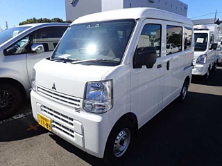MITSUBISHI MINICAB VAN