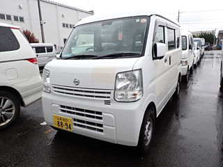 NISSAN CLIPPER VAN