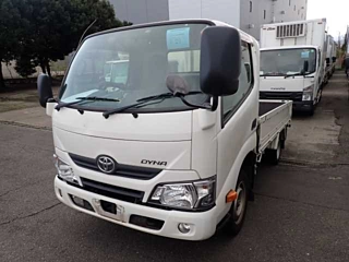 TOYOTA DYNA