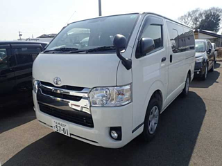 TOYOTA REGIUS ACE VAN