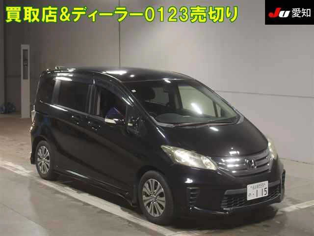 HONDA FREED 2012