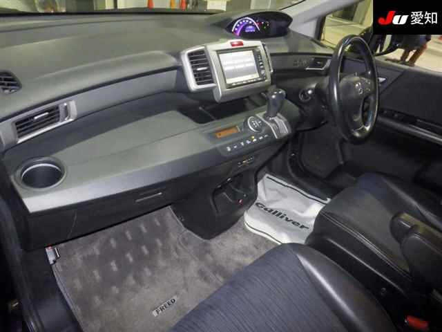 HONDA FREED 2012
