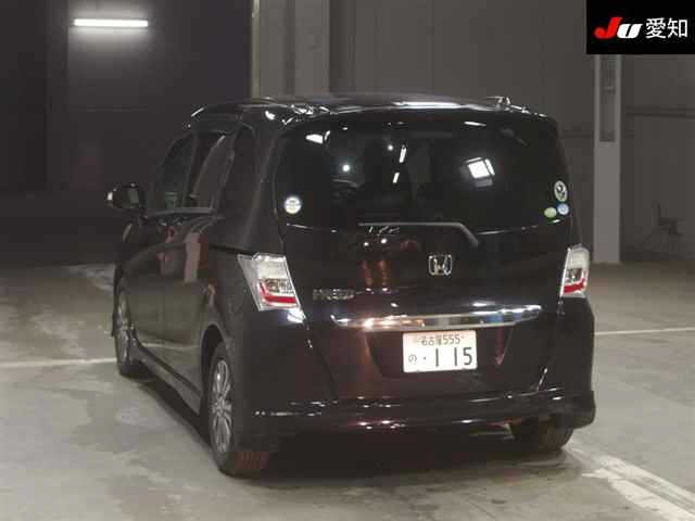 HONDA FREED 2012