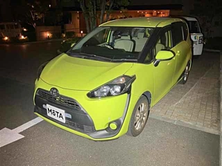 TOYOTA SIENTA 2015