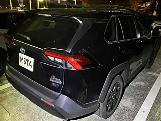 Заказать TOYOTA RAV4