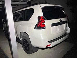 Заказать TOYOTA LAND CRUISER PRADO
