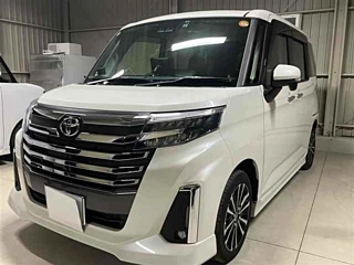 Заказать TOYOTA ROOMY